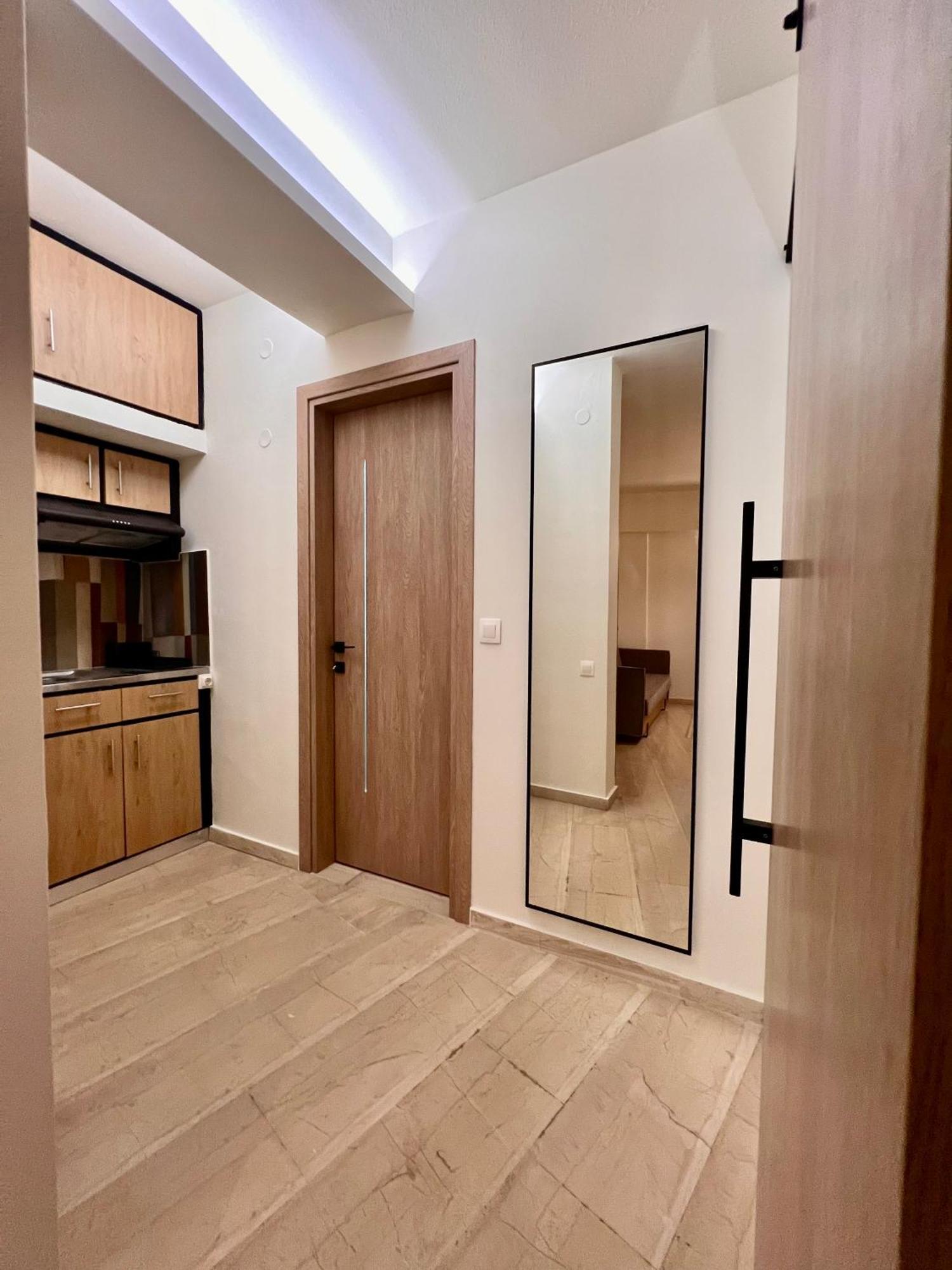 Central Studio Semi-Basement Ираклио Екстериор снимка